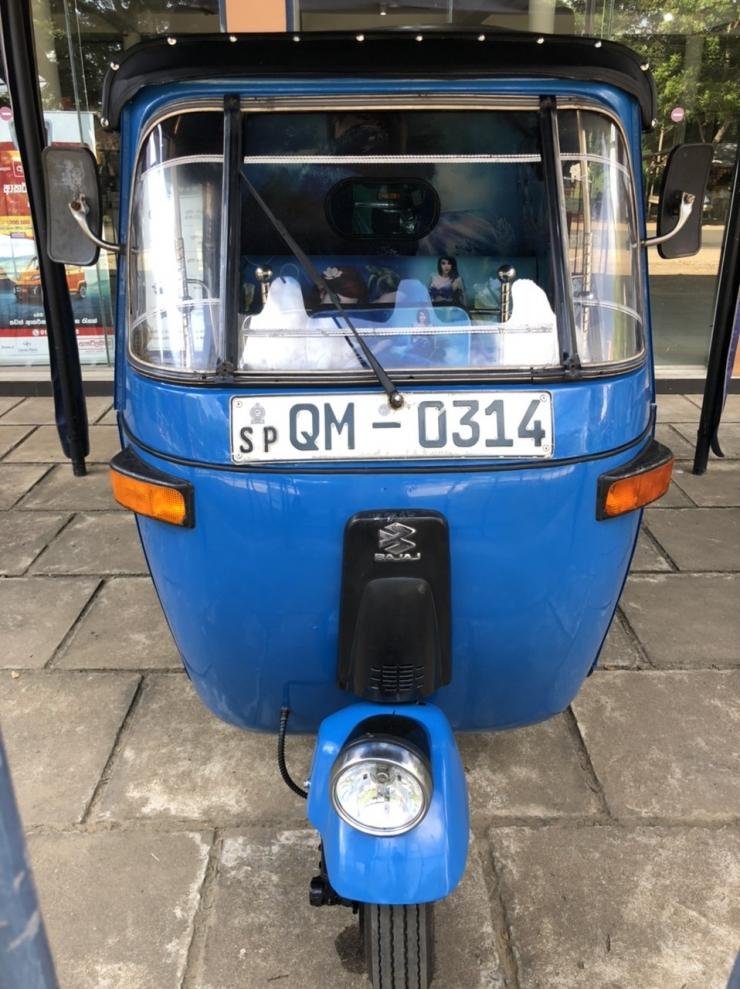 Bajaj 4 Stroke Three-wheeler for sale