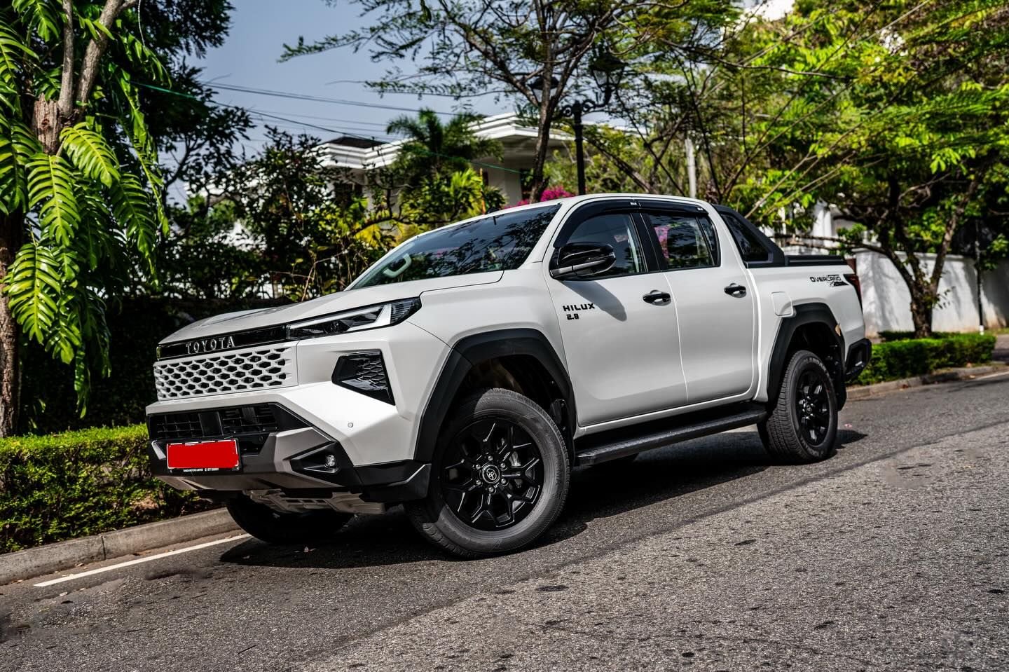 2025 Toyota Hilux for Sale